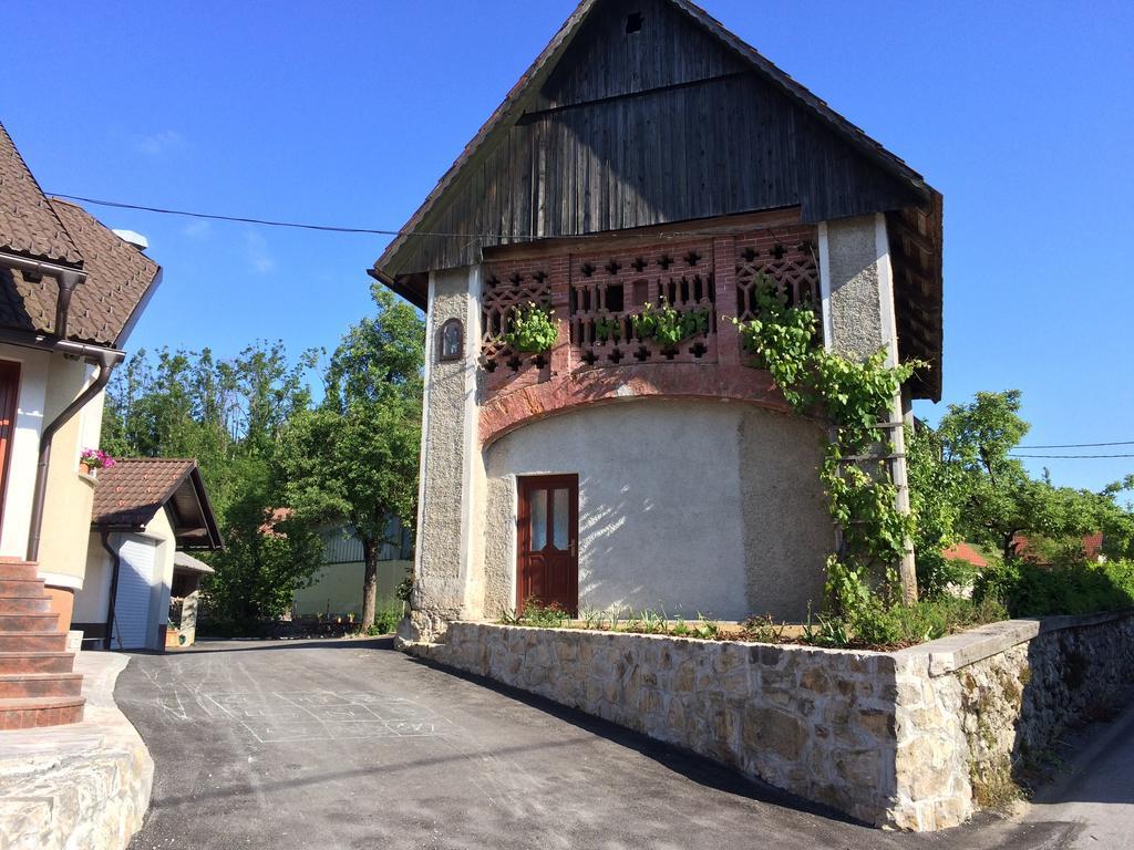 Hotel Gostilna Turk Hotedrsica Exteriér fotografie